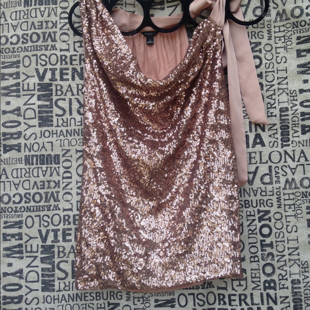 Ann Taylor size S blouse